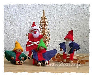 Basic Christmas Craft Ideas - Chenille Kids and Chenille Santa Claus 