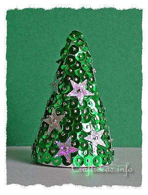 Christmas Craft for Kids - Christmas Tree with Sequins 
