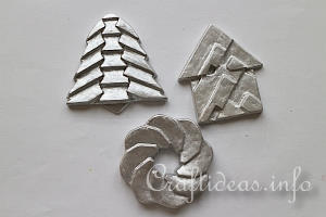 Silver and Gold Christmas Ornaments Tutorial 1