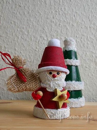 Basic Christmas Craft Ideas - Clay Pot Crafts - Clay Pot Santa Claus