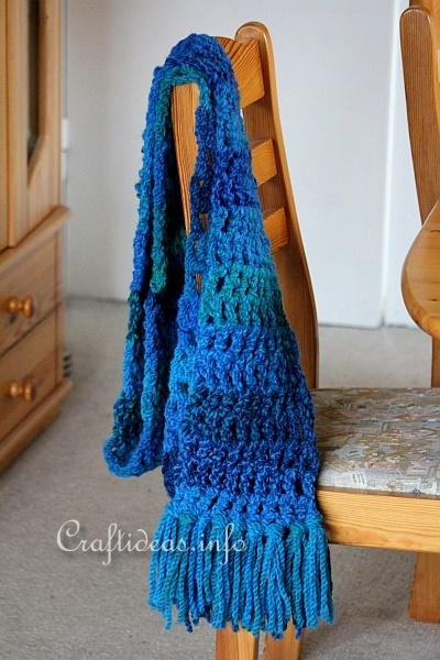 Blue Chunky Crochet Winter Scarf 3