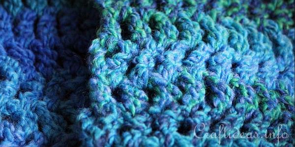 Blue Chunky Crochet Winter Scarf 4