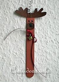 Christmas Craft Idea for Kids - Paint Stick or Craft Stick Reindeer