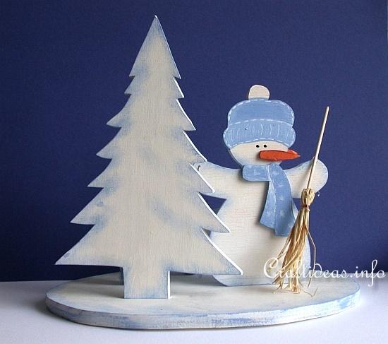 Christmas Wood Craft - Wooden Snowman Centerpiece 2