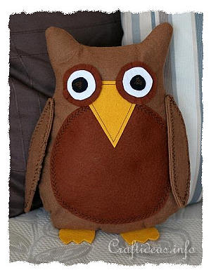 Felt Owl Pillow 