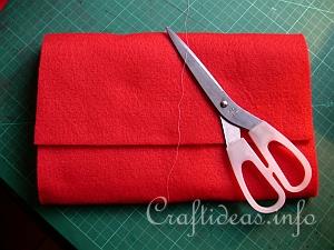 Felt Red Clutch or Cosmetic Purse - Detail h