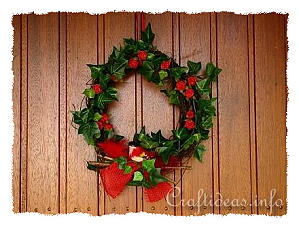 Floral Craft for Summer - Door Wreath with Roses 