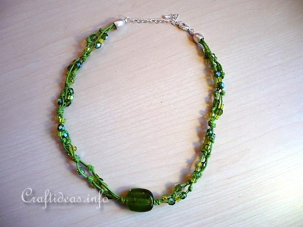 Jewelry Craft - Green Beaded Necklace