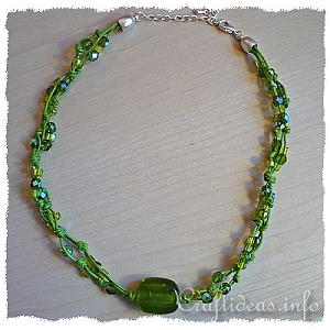 Jewelry Craft - Green Beaded Necklace