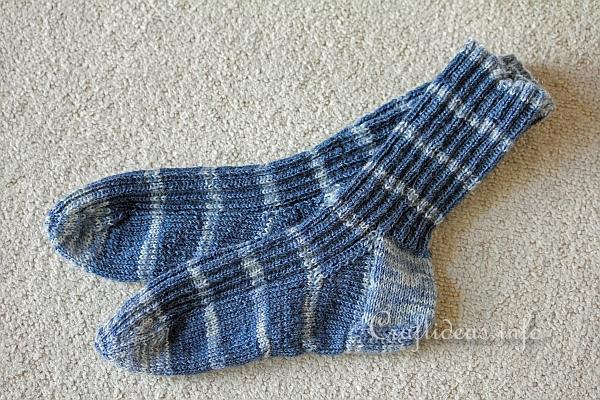 Knitting - Blue Stripe Socks 2