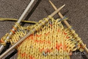 Knitting Tutorial - Knitting Socks 12