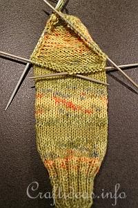 Knitting Tutorial - Knitting Socks 19