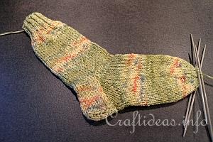 Knitting Tutorial - Knitting Socks 24