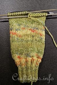 Knitting Tutorial - Knitting Socks 4