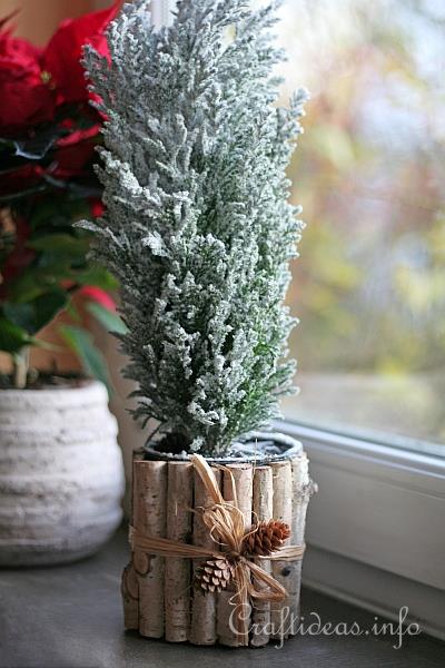 Recycling Craft for Christmas - Can Flower Pot 1