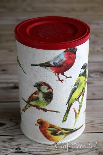 Upcycling Craft - Bird Food Container 1