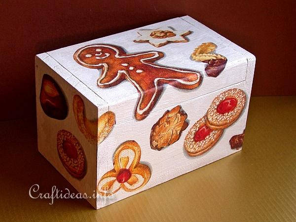 Wooden Recipe Box with Paper Napkin Applique Motifs 2