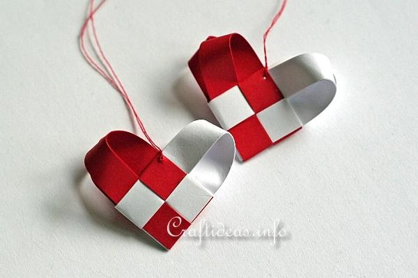 Woven Paper Christmas Hearts 2
