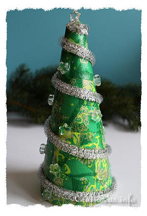 Christmas Craft - Cone Christmas Tree