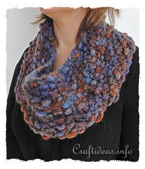 Easy Knitted Cowl 