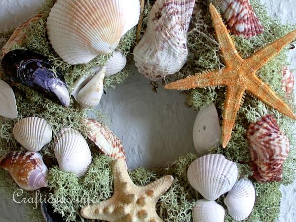 Seashell Wreath Detail