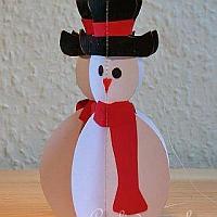  Paper 3-D Snowman Craft