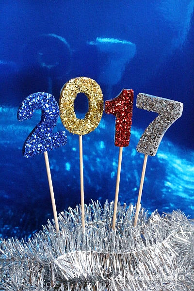 2017 New Years Eve Decoration