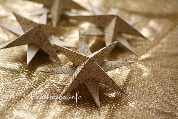 Christmas Paper Craft - Three Dimensional Paper Star