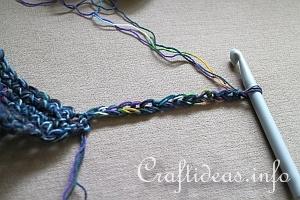 Crochet Scraf Tassles Tutorial 1