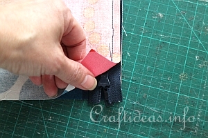 Fabric Zipper Pouch Tutorial 11