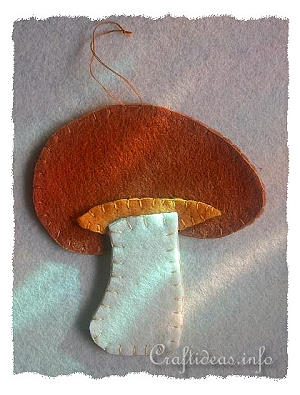 Fall Crafts - Crafts Using Felt - Felt Mushroom 
