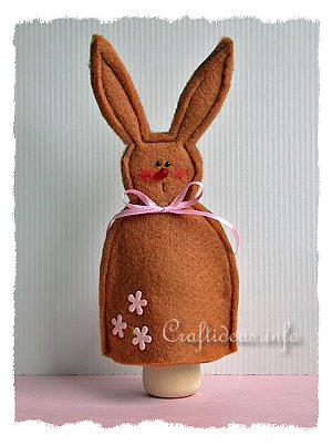 Felt Craft for Easter - Felt Bunny Egg Warmer 
