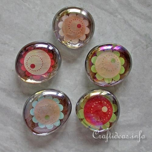 Glass Nuggets and Scrapbook Papier Refrigerator Magnets