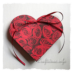 Paper Craft for Valentine's Day - Paper Heart Gift Box 
