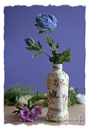 Recycling Craft With Bottles - Recycled Olive Oil  Bottle Flower Vase