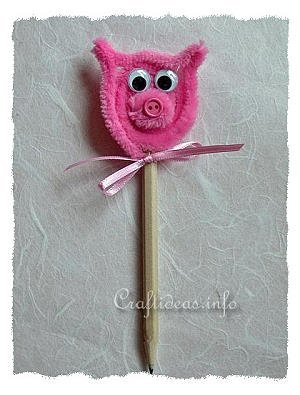 Spring Craft for Kids - Cute Chenille Pig Pencil Pal Topper 