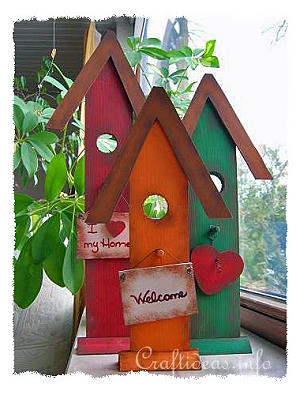 Summer Wood Craft Idea - Wooden Country Birdhouses