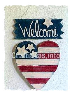 Wooden Welcome sign for the summer 